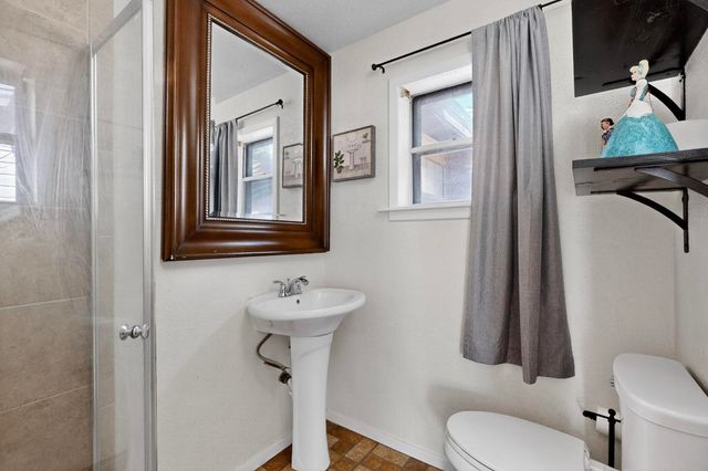 3533 Reagan Drive, Fort Worth, TX 76116