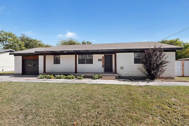 3533 Reagan Drive, Fort Worth, TX 76116