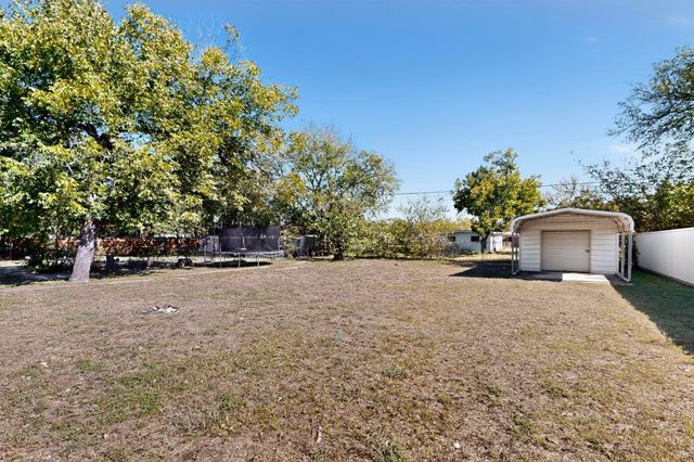 3533 Reagan Drive, Fort Worth, TX 76116