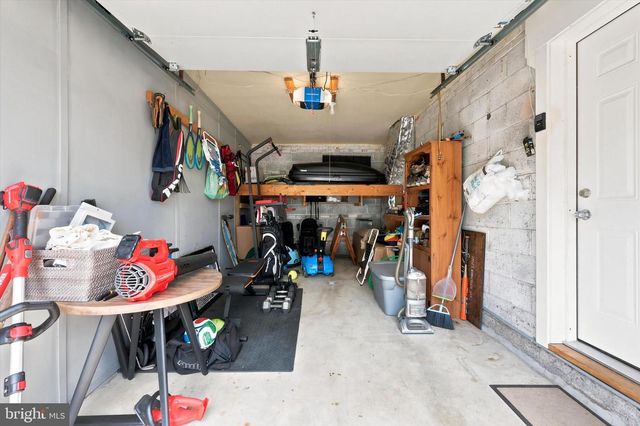 801 TERWOOD RD, Drexel Hill, PA 19026