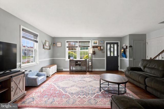 801 TERWOOD RD, Drexel Hill, PA 19026