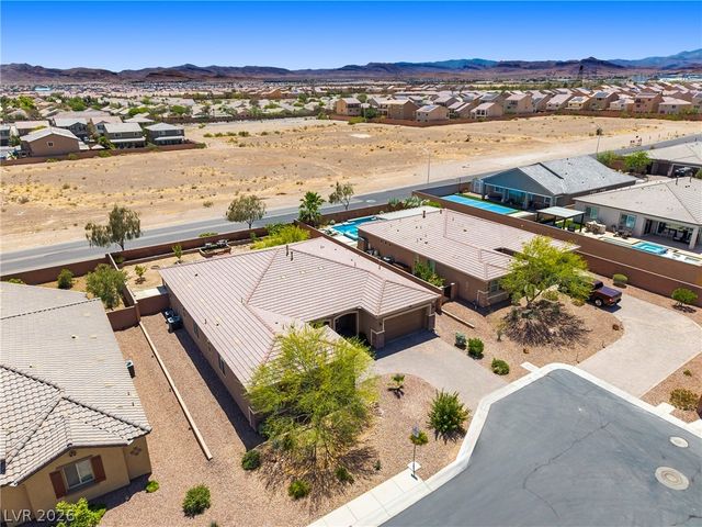 5703 Sproul Canyon Court, Las Vegas, NV 89139