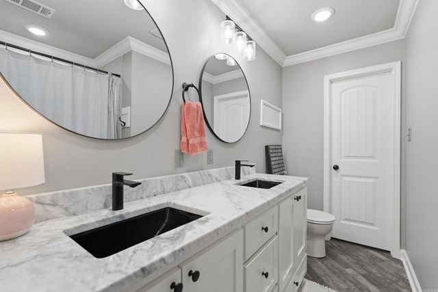 4401 Wagon Trace Cv, White Hall, AR 71602