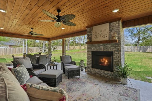 4401 Wagon Trace Cv, White Hall, AR 71602