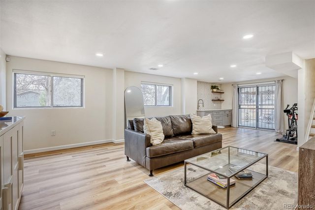 2923 S Reading Court, Denver, CO 80231