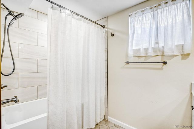 2923 S Reading Court, Denver, CO 80231