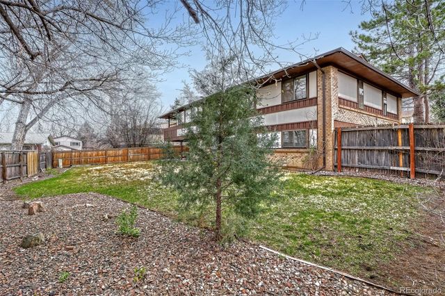 2923 S Reading Court, Denver, CO 80231