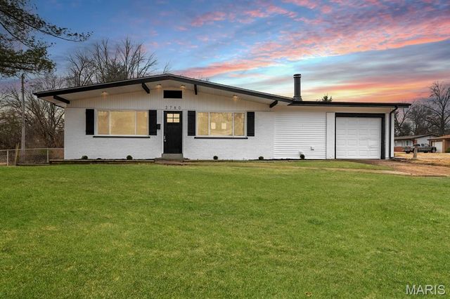 2780 Narraganset Drive, Florissant, MO 63033