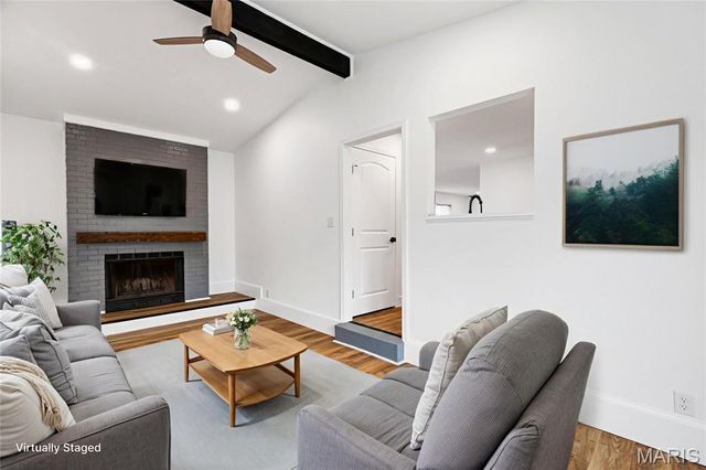 2780 Narraganset Drive, Florissant, MO 63033