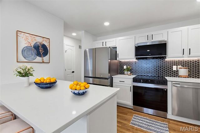 2780 Narraganset Drive, Florissant, MO 63033