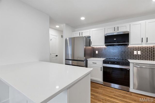 2780 Narraganset Drive, Florissant, MO 63033