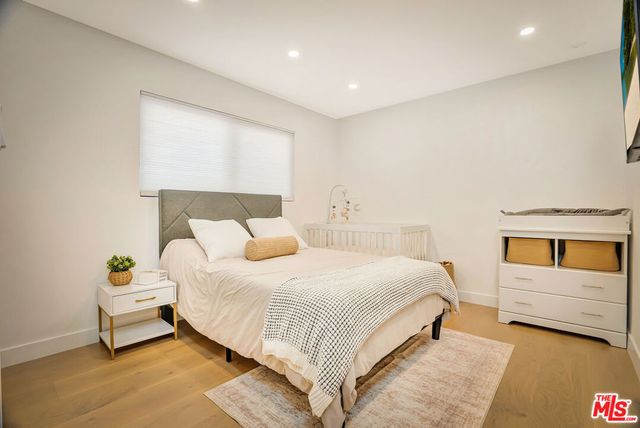 23343 Hartland Street, West Hills, CA 91307