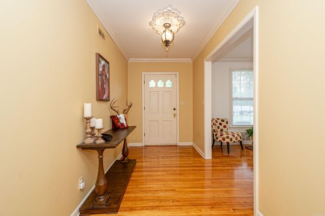 484 Elaine Ave, Camden, AR 71701