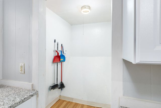 124 Belmont St, Worcester, MA 01605