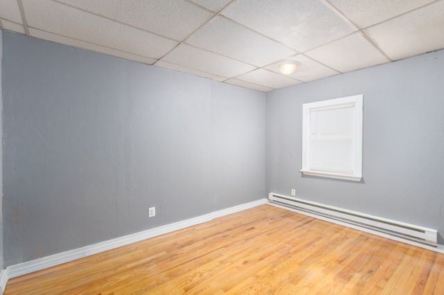 124 Belmont St, Worcester, MA 01605
