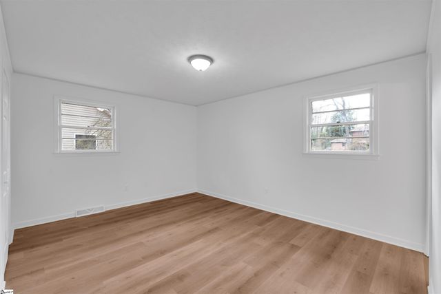 212 Barrett Drive, Mauldin, SC 29662