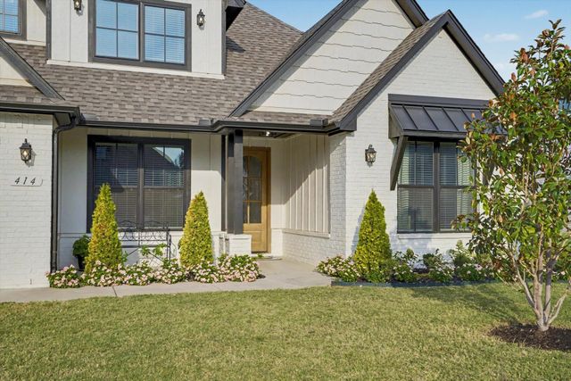 414 N 84th Place, Broken Arrow, OK 74014