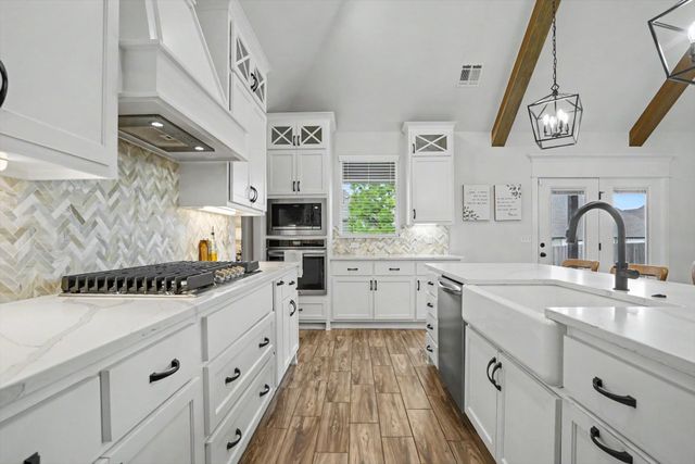 414 N 84th Place, Broken Arrow, OK 74014