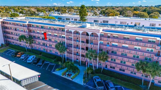 5521 80TH STREET N 310, St Petersburg, FL 33709