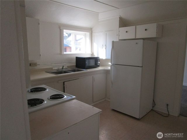 14514 Portland Avenue SW, Lakewood, WA 98498