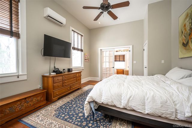 132 Honeywell Lane, Hyde Park, NY 12538