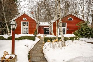 132 Honeywell Lane, Hyde Park, NY 12538