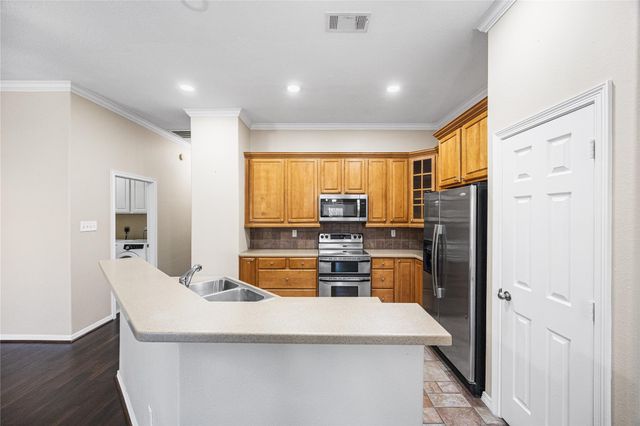 12755 Mill Ridge Drive 703, Cypress, TX 77429