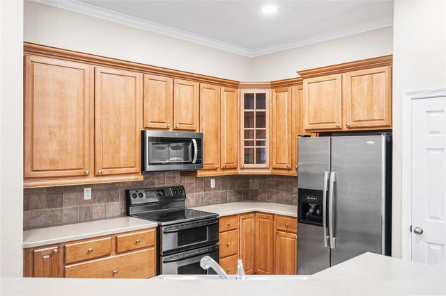 12755 Mill Ridge Drive 703, Cypress, TX 77429