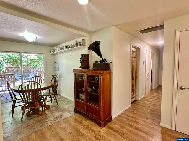 2935 NW Taft Av, Corvallis, OR 97330