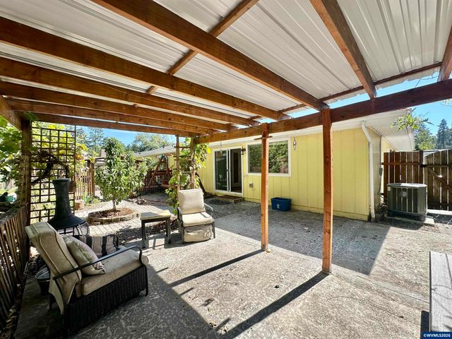 2935 NW Taft Av, Corvallis, OR 97330