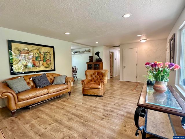 2935 NW Taft Av, Corvallis, OR 97330