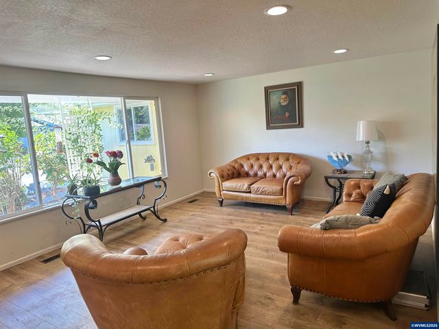 2935 NW Taft Av, Corvallis, OR 97330