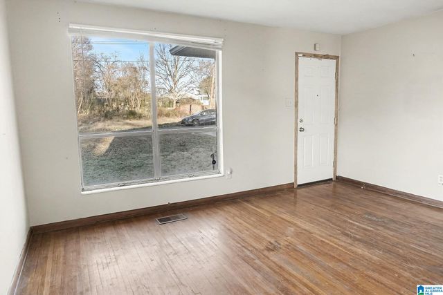 440 OAKMONT STREET, Birmingham, AL 35020