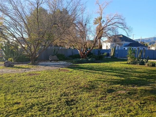 2111 Orange, Highland, CA 92346