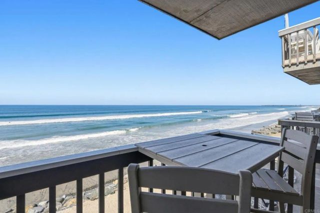1129 S Pacific Street A, Oceanside, CA 92054
