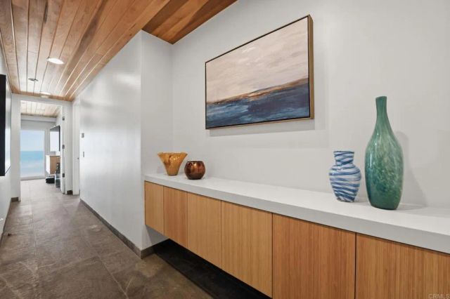 1129 S Pacific Street A, Oceanside, CA 92054