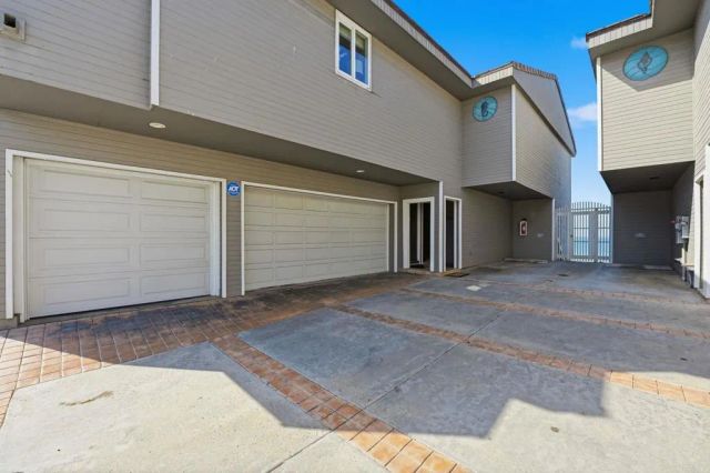 1129 S Pacific Street A, Oceanside, CA 92054