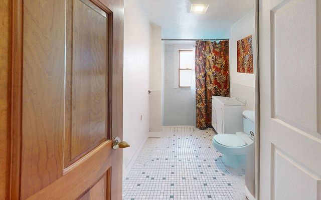 16 Templeton Pkwy 3, Watertown, MA 02472