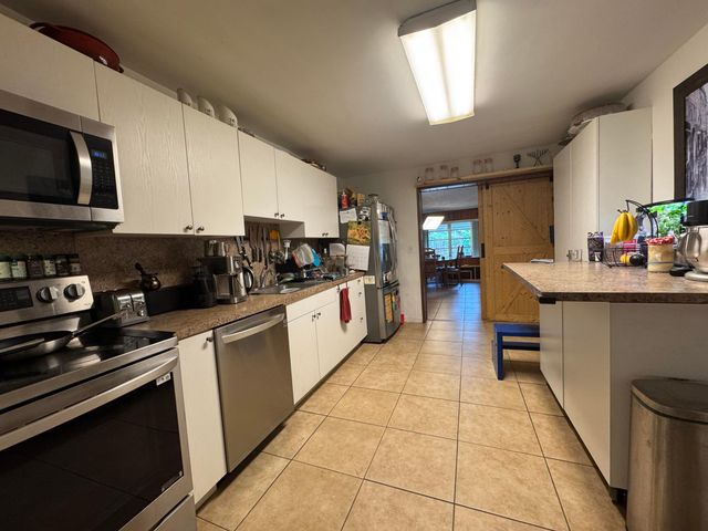 5726 Douglas Street, Hollywood, FL 33021