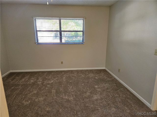 55 Chinaberry Circle, Homosassa, FL 34446