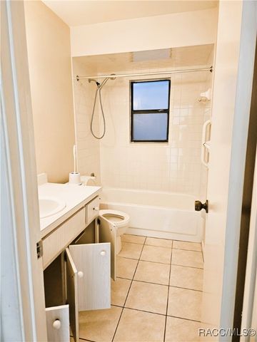 55 Chinaberry Circle, Homosassa, FL 34446