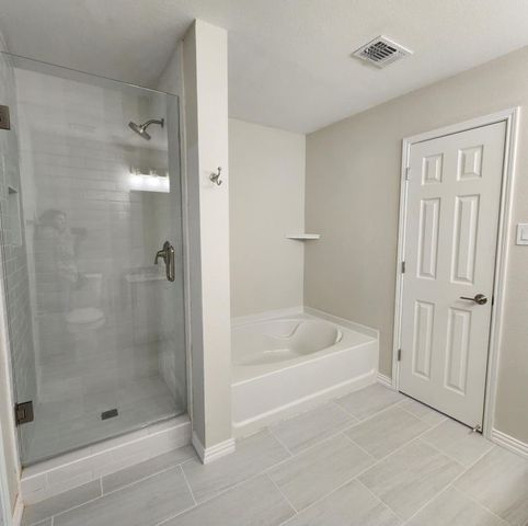 715 Daughters Drive, Burleson, TX 76028