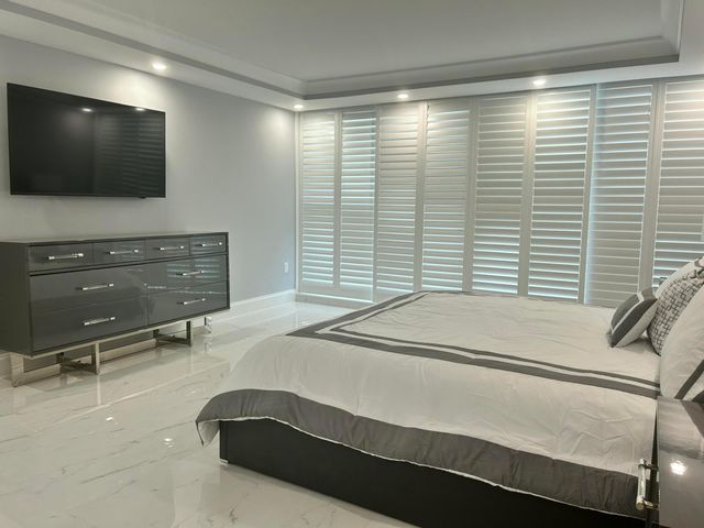 3546 S Ocean Boulevard 405, South Palm Beach, FL 33480