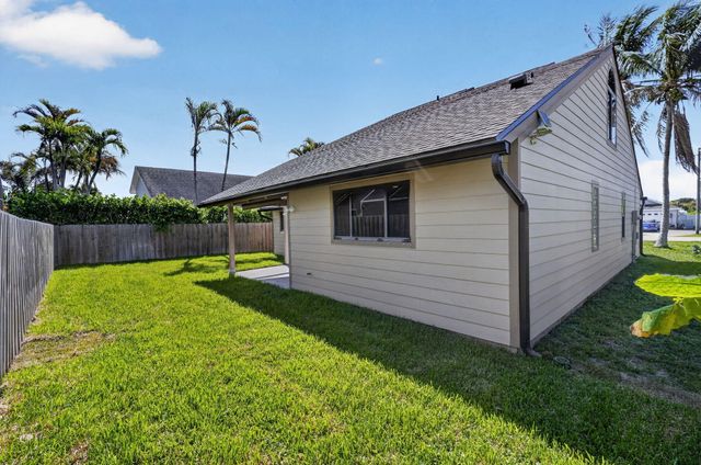 6119 Mullin Street, Jupiter, FL 33458