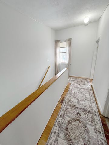 8 Timber Ln Unit 16, South Burlington, VT 05403