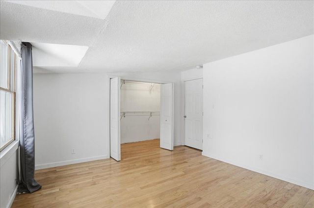 8 Timber Ln Unit 16, South Burlington, VT 05403