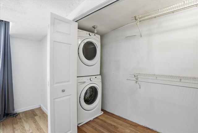 8 Timber Ln Unit 16, South Burlington, VT 05403