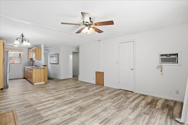 8 Timber Ln Unit 16, South Burlington, VT 05403