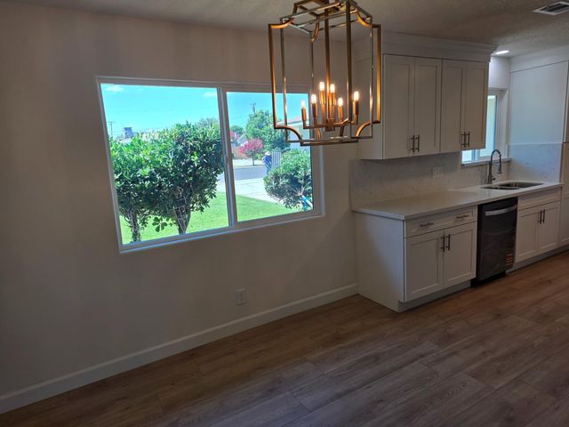 1734 W Cornell Avenue, Fresno, CA 93705