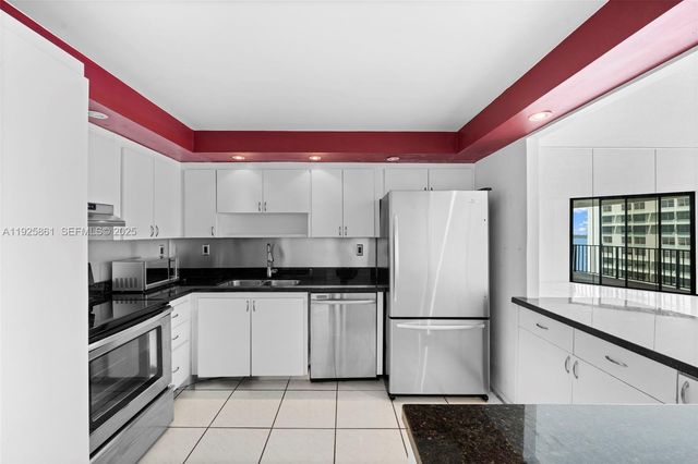 1865 Brickell Ave A1102, Miami, FL 33129